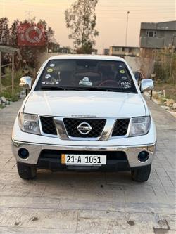 نيسان نافارا